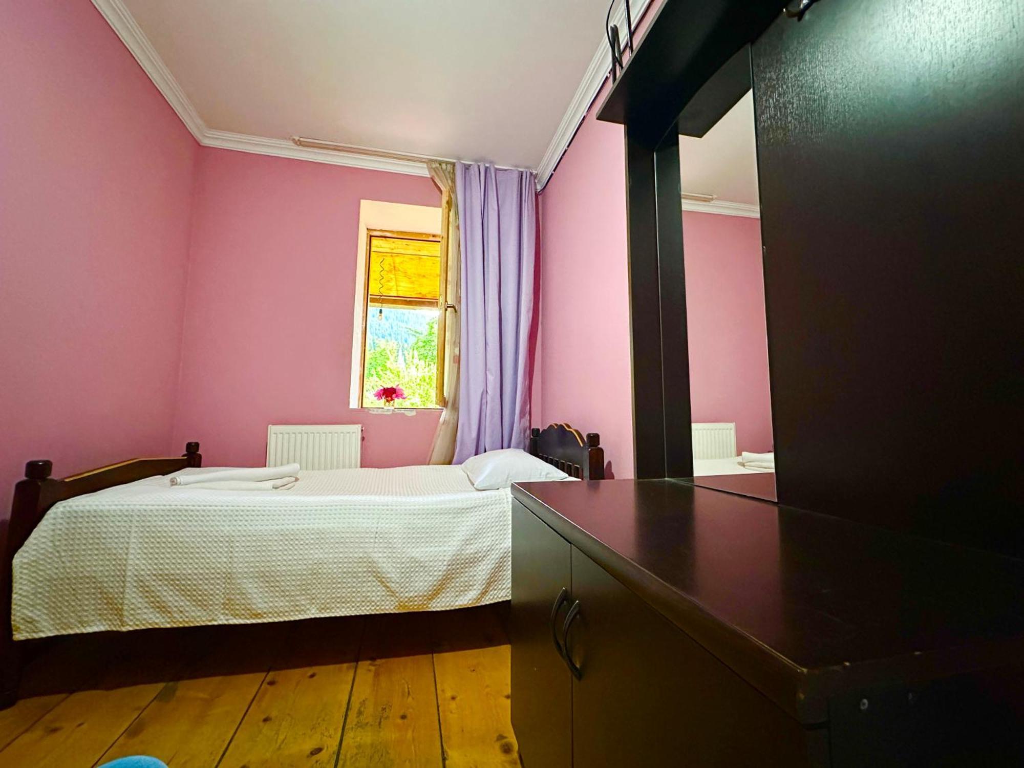 Mziuri Guest House Mestia Zewnętrze zdjęcie
